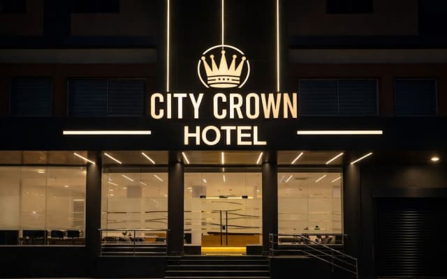 City Crown Hotel