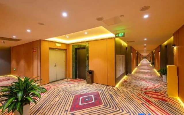 EZ Boutique EZBoomtel Hotel (Ningbo Yuyao Railway Station Yangming Ancient Town)