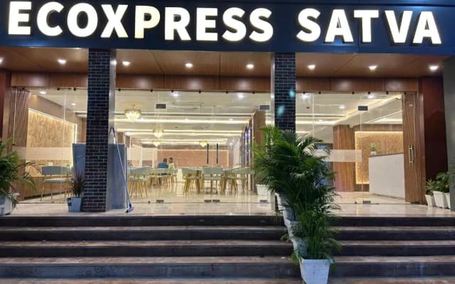 EcoXpress Satva Varanasi - 5 km from Kashi Vishwanath Temple, Varanasi