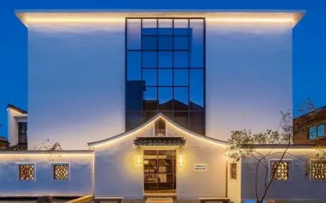 Meiluo Nomadland Wellness Retreat