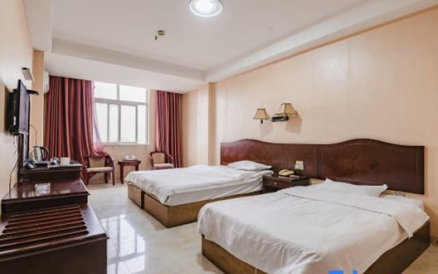 Shenqiu Yudong Hot Spring Hotel