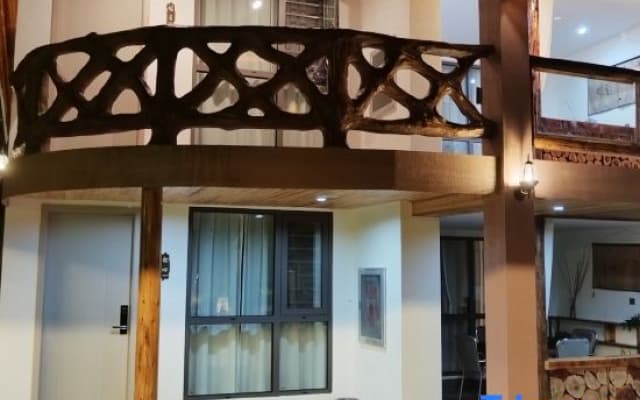 Longting Courtyard