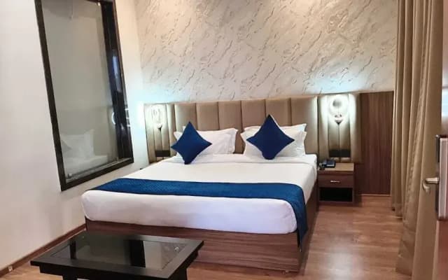 Hotel Grace Suites