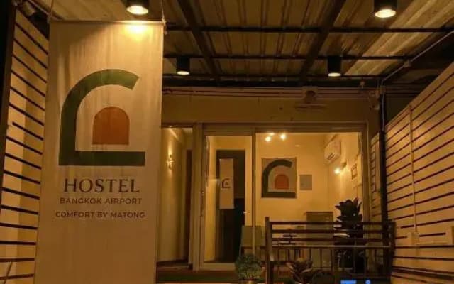Hostel Bangkok Airport Comfort By MaTong " Near Suvarnabhumi Airport BKK "