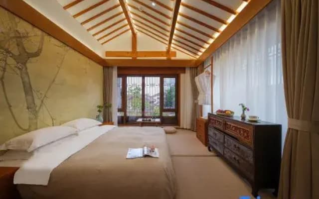 Lijiang Lanrun Homestay (Mufu Area, South Gate of Lijiang Old Town)