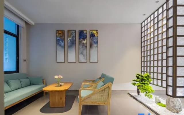 Yue Man · Riverside Homestay (Xiangxi Street Store, Muyu Town, Shennongjia)