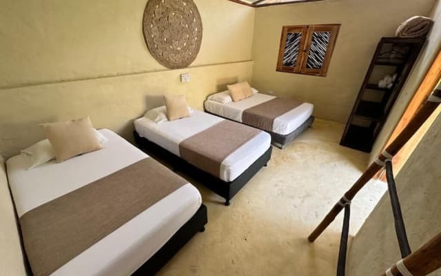Makai Beach Hostel