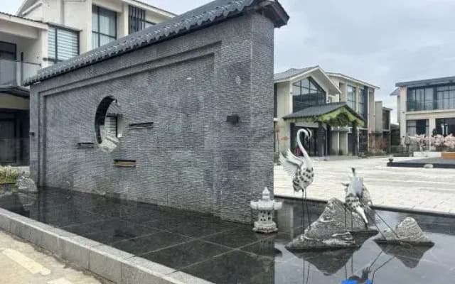 Hongyuan Qingfeng Yashe Homestay