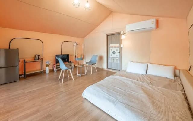 Gapyeong Sanmaeul Glamping