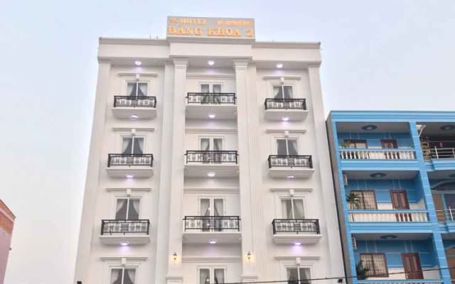 Dang Khoa 2 Hotel - Cách Miếu Bà Chúa Xứ 300m