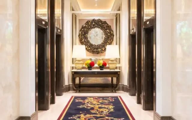 Trans Hotel Jakarta