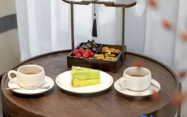 Shangri La Yunju Mountain Ruhe Designer Homestay