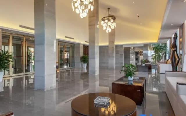 Yunding Hot Spring Hotel