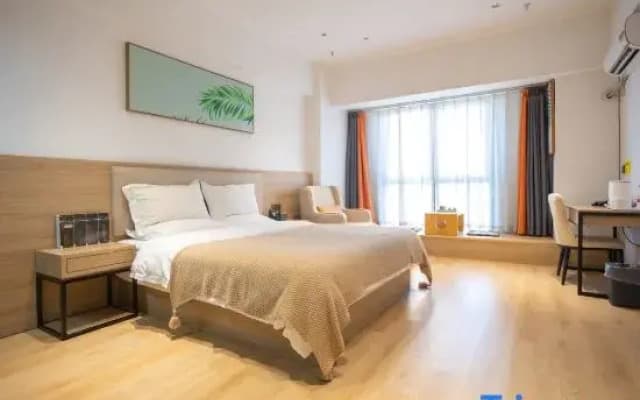 Kaimanda Homestay (Xinxiang High-Speed Railway East Station)