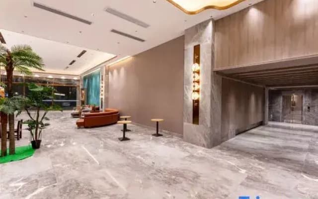 Yunxi Hotel(Guangfo zhicheng Branch,Dali Pedestrian Street,Foshan)