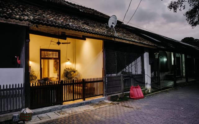 Yoho Isiwara Road