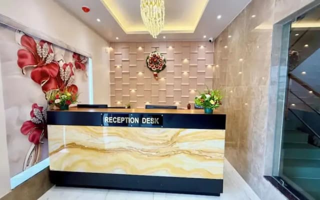 Hotel 7 N Sea Puri