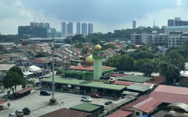 121 Residences by manatidur