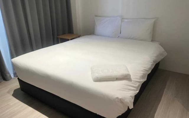 Roxy Hotel & Apartment Lawas