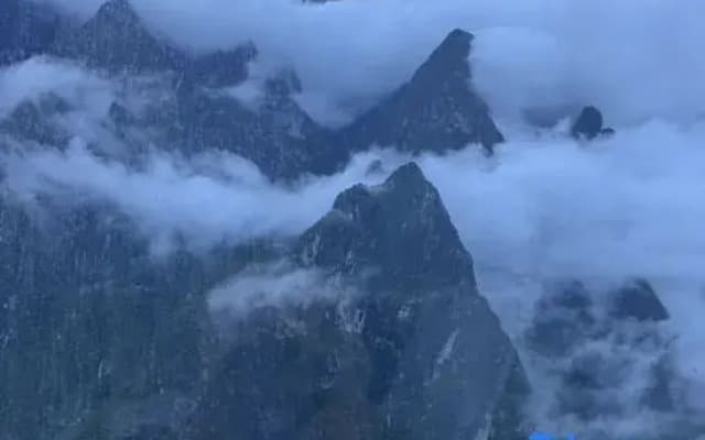 Tiger Leaping Gorge Yunshang Manor Chinese Inn