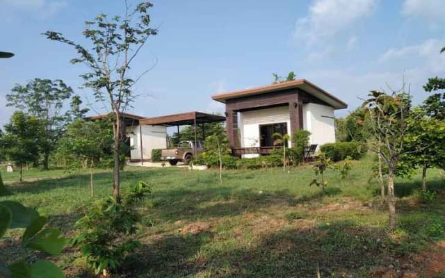 Benjamas Resort