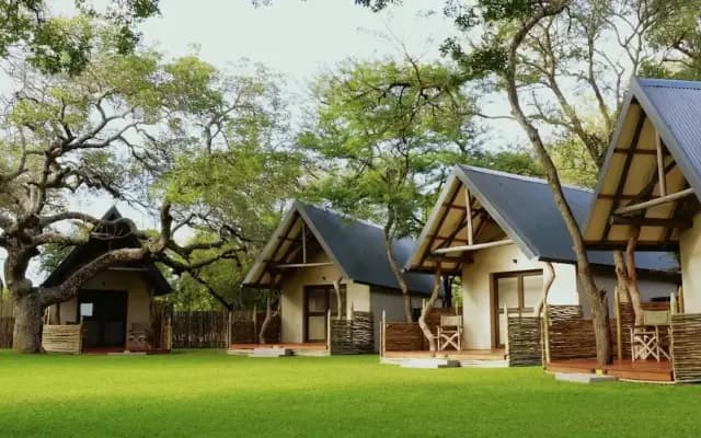 Leopard's Bend Bush Lodge