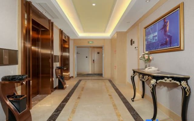 Vienna International Hotel (Yiwu High-speed Railway Beiyuan)