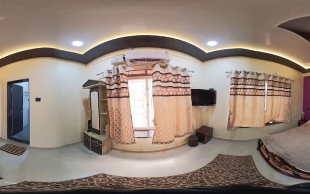 Hotel Laxmi Niwas