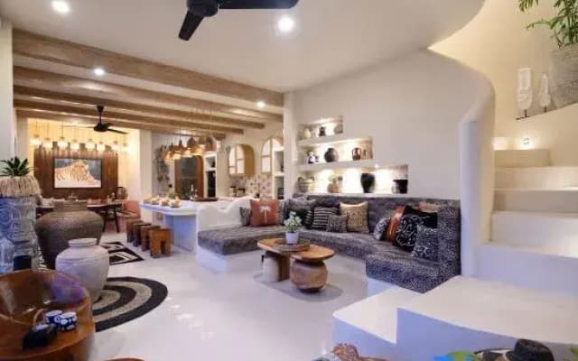3BR Tumbak Bayuh with balcony bath & stunning view