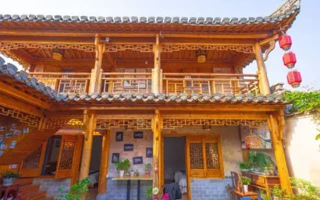 Simple Room Pavilion