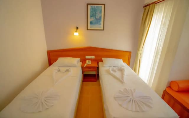 Celeste Hotel