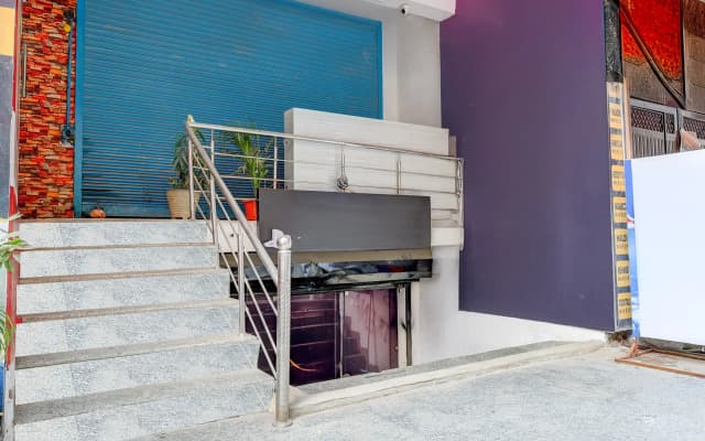 Super Collection O Sector 7 Dwarka Formerly Aakarshan Residency