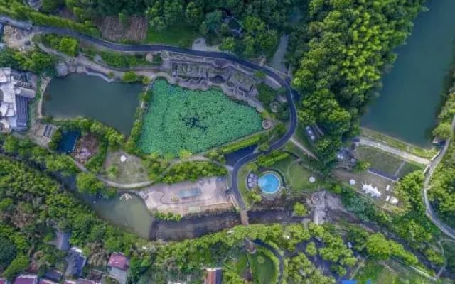 Anjilena Lake RV Campsite