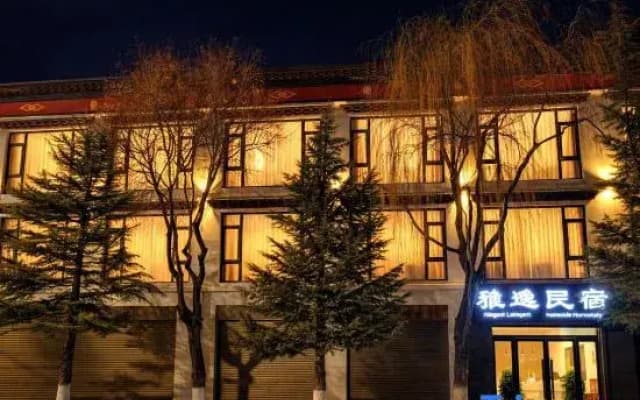 Ya Yi · Oxygen-RICH Designer Oxygen Supply Resort Homestay (Shangri-La Dukezong Ancient Town Branch)