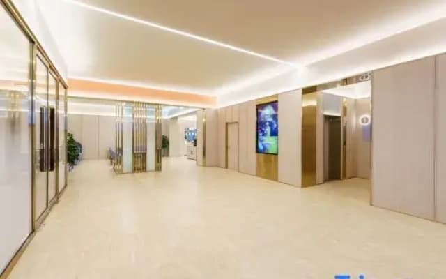 HanTing Hotel (Shenyang South Station Sports Institute)