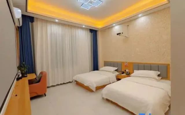 Yun County Shangpin Hotel