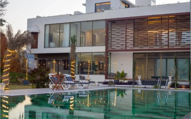 ELIVAAS Prive Kvanya Mansion with Pool