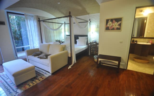 El Vino Hotel Suites - Special Class