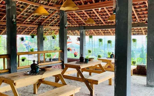 Hotel Santoso Batu