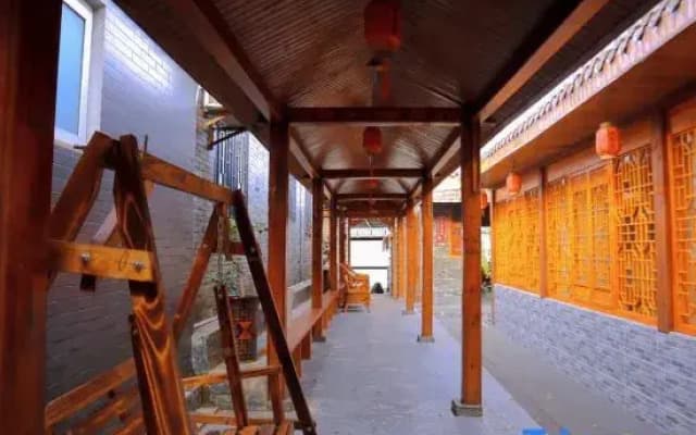 Zhongxiang Qingxiang Courtyard