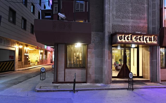 Selcuk Hotel
