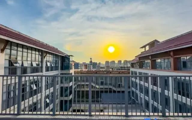 Fengxiangge Hotel