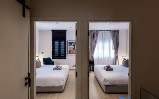 TPSV140 5BR Villa with Private Pool Patong, Phuket