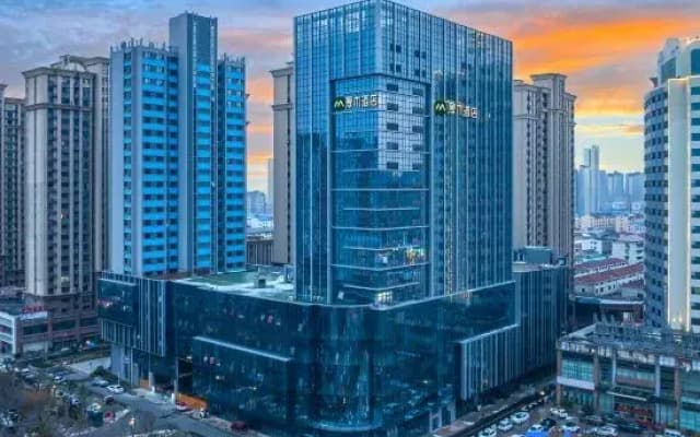 Houmu E-Sports Hotel (Shangqiu Shangzi)
