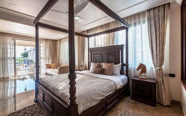 StayVista at Lake La Vie