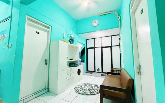 Bronk House II Taman Siswa