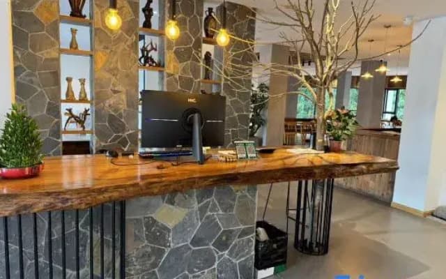 Shuixi Hot Spring | Morning Light · Leisure Time · Garden View Homestay