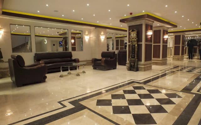 Grand Asiyan Hotel