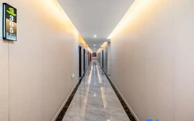 Yuebo Hotel