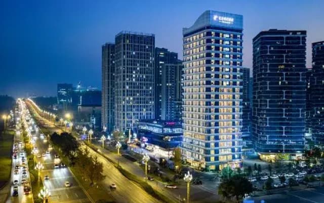 Holiday Inn ExpressChengdu Phoenix Mountain
